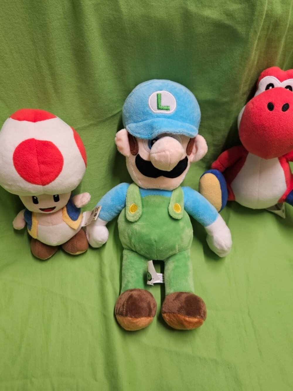 Super Mario Bros Luigi Blue Toad Mushroom Red Yoshi Plush Stuffed Toy Lot Of 3